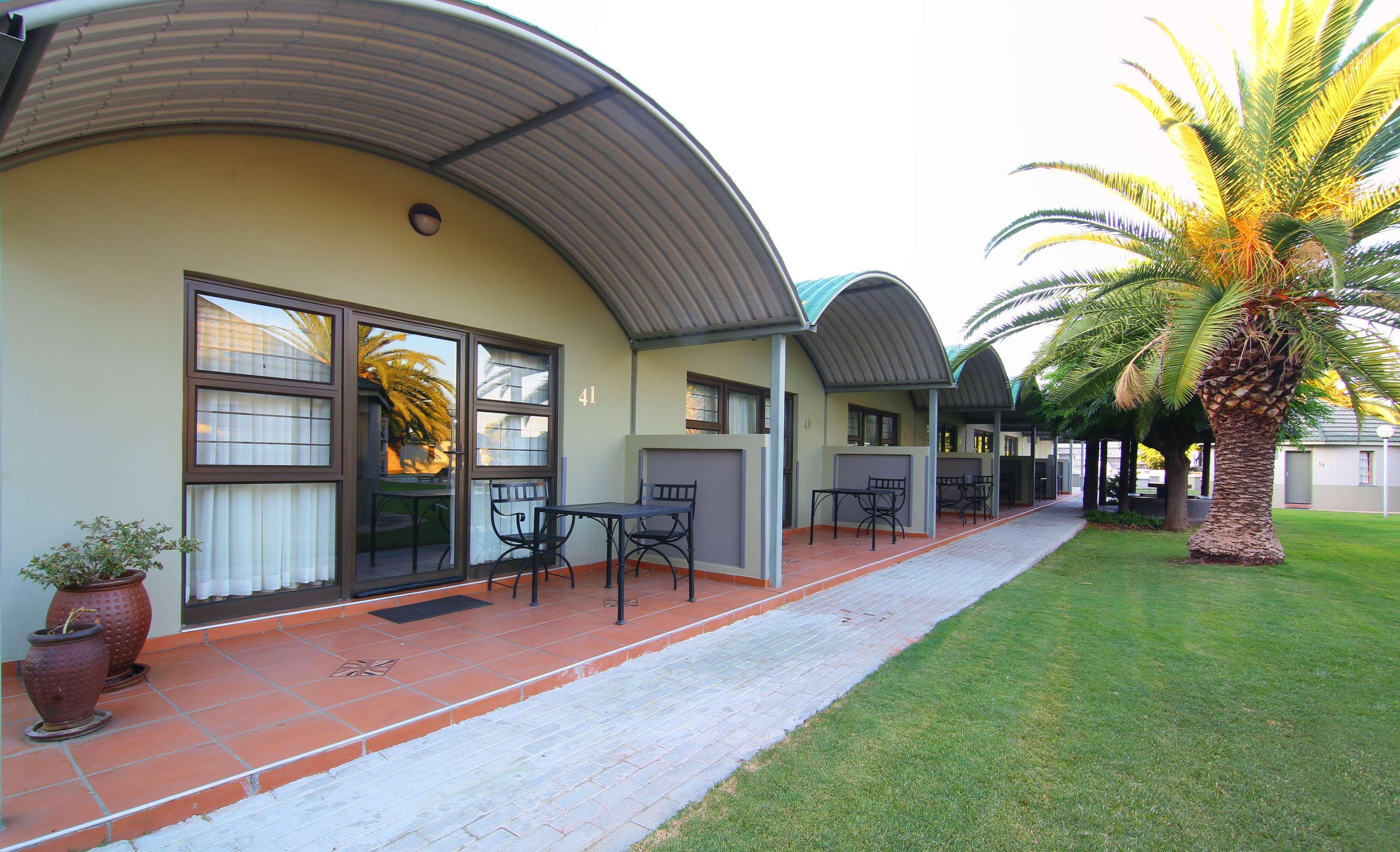 Kalahari Arms Hotel Khemsbok Екстер'єр фото