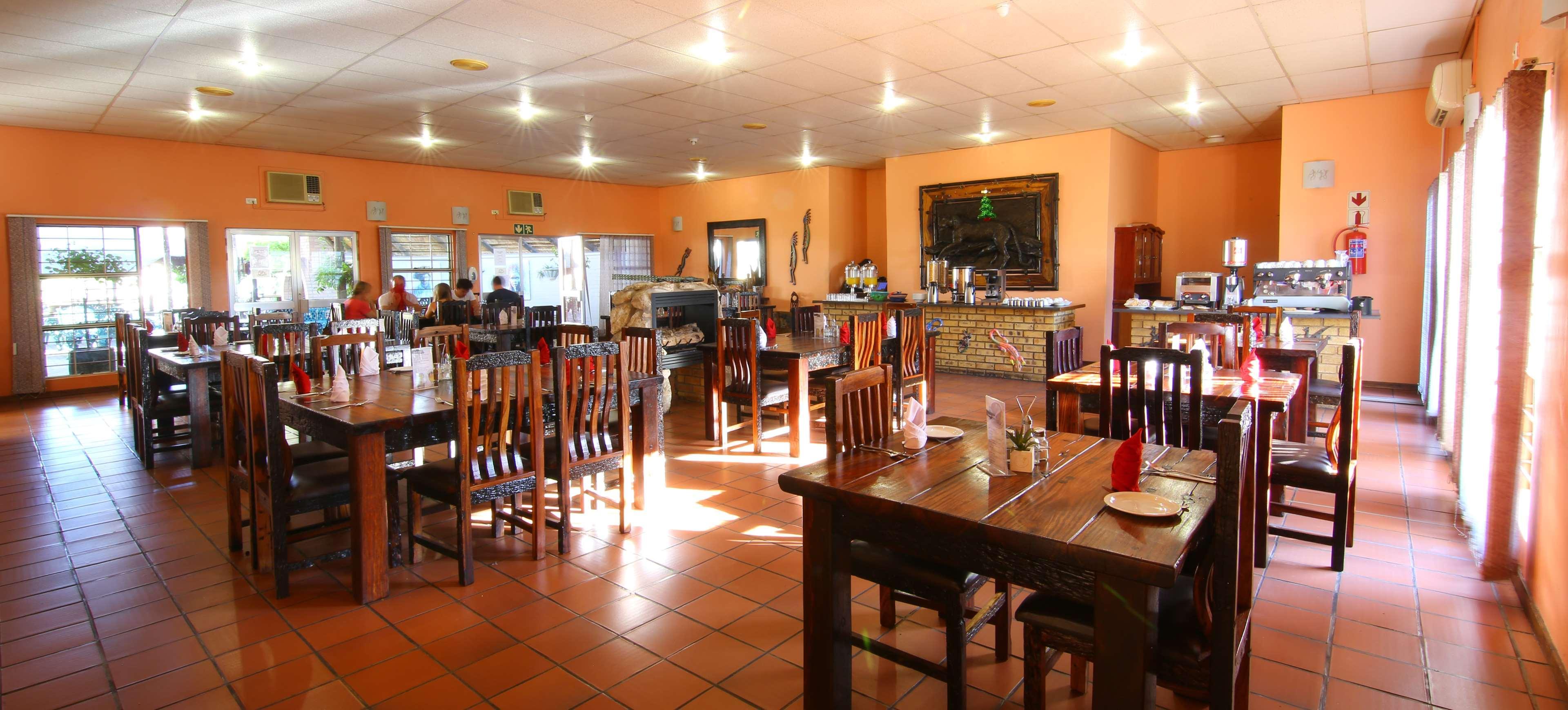 Kalahari Arms Hotel Khemsbok Екстер'єр фото