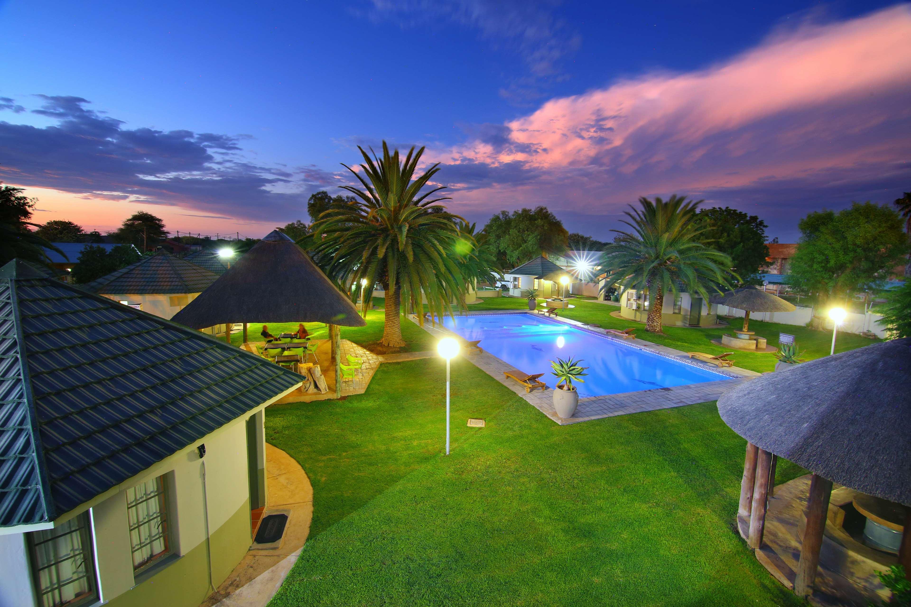 Kalahari Arms Hotel Khemsbok Екстер'єр фото